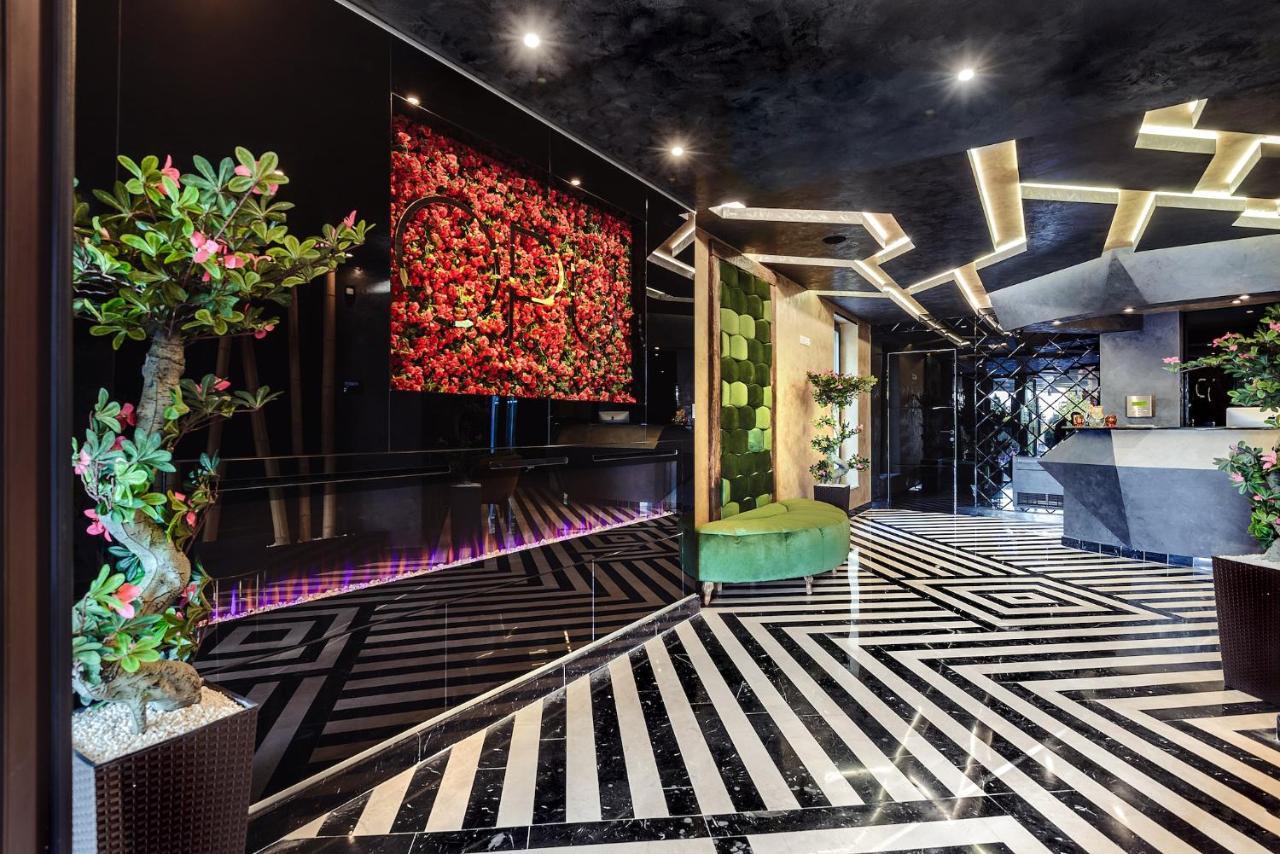 Opu Boutique Hotel Varna ภายนอก รูปภาพ